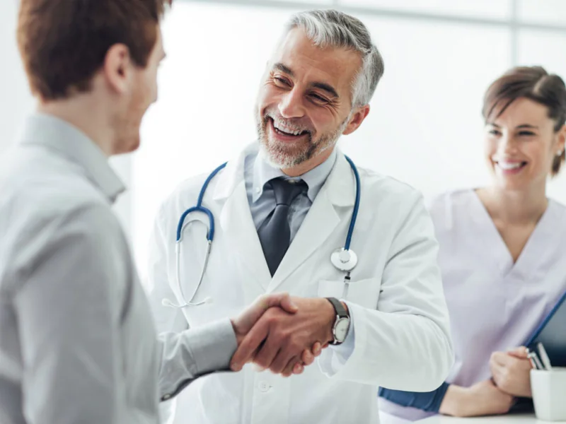 Clínica de reabilitação de drogas feminina: segurança, privacidade e terapia especializada